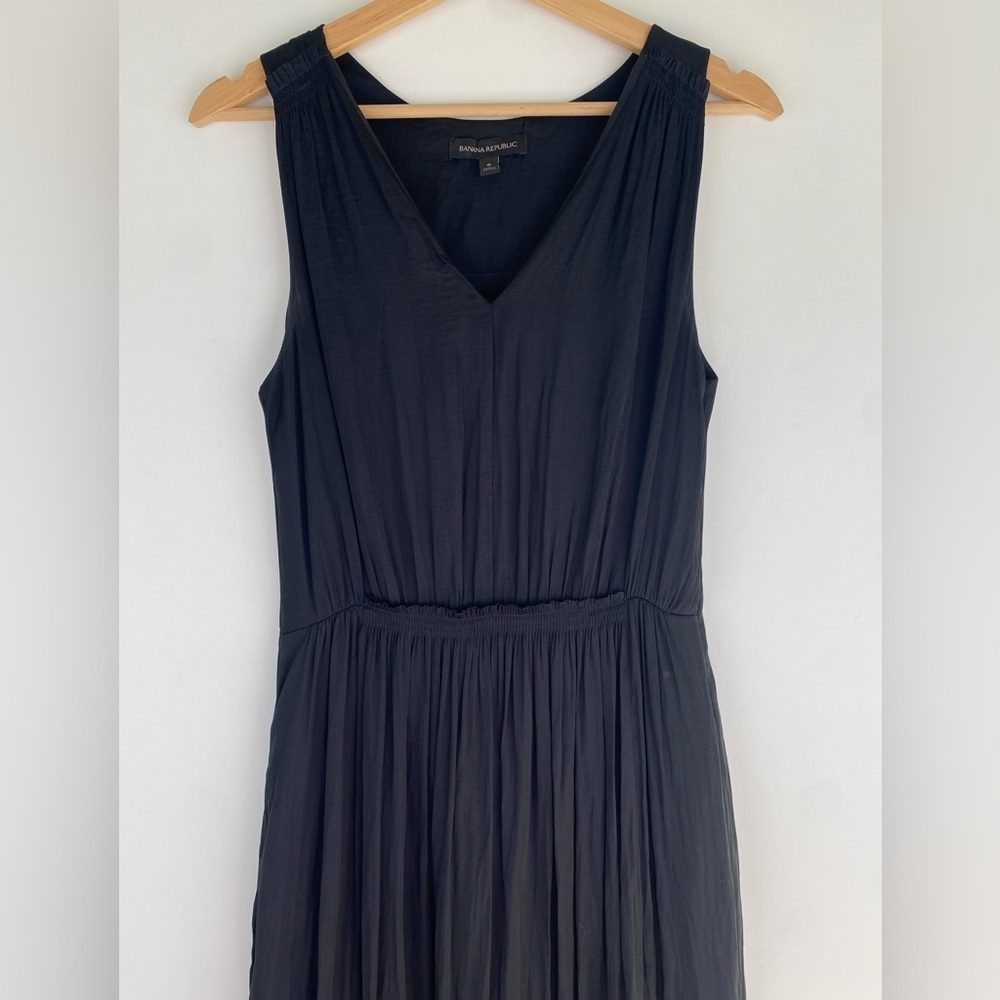 Banana Republic Goddess Maxi Dress Black - Picture 2 of 9